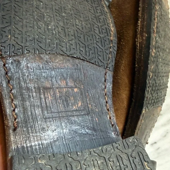 The Frye Dylan Boot, Size 11 - Picture 5 of 7